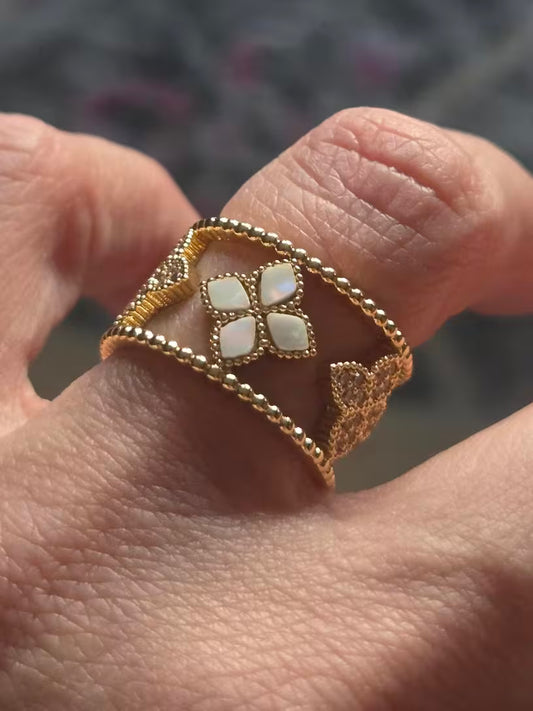 Bague trèfle